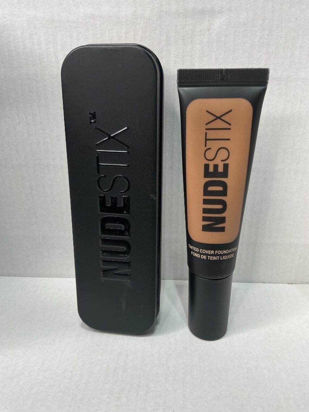 Nudestix Tinted Cover Foundation Nude 8 30 ML Natural Skin Tint With Tin Case